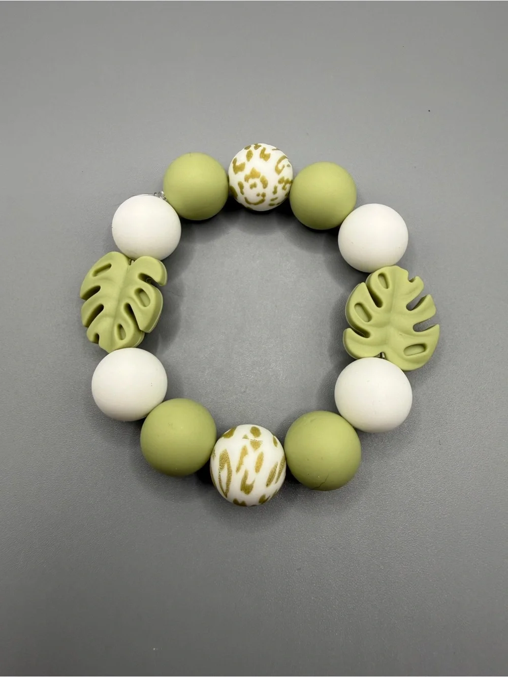 Green and White Leaf Bead Silicone Keychain Bracelet - Handmade #K0345C